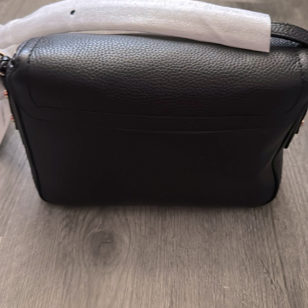 Marc Jacobs*Genuine Leather Crossbody - Black w/Goldtone Hardware 9”x9”x4” NWT! - Picture 13 of 16
